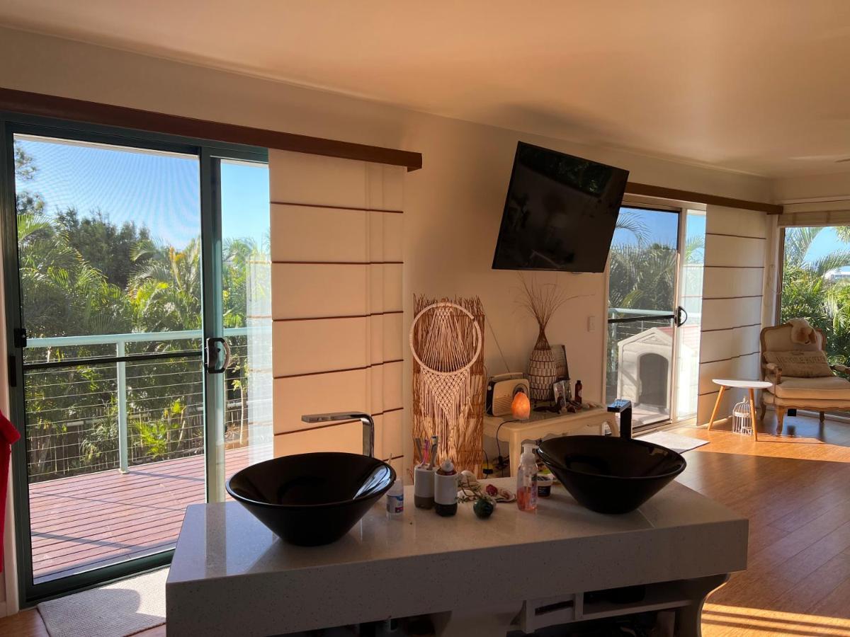 Gina'S Place Peregian Beach Exterior photo